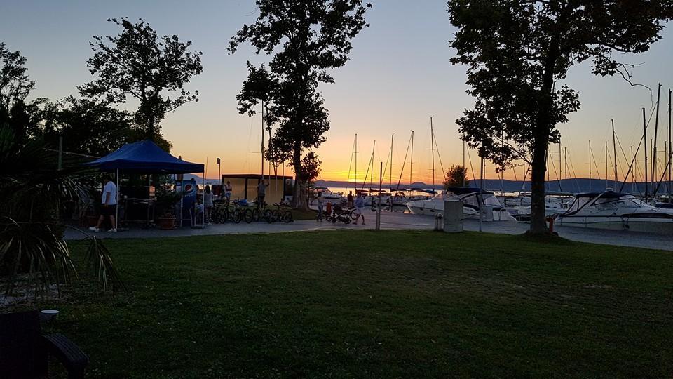 Gemini Superior Apartman & Yacht Balatonlelle Εξωτερικό φωτογραφία
